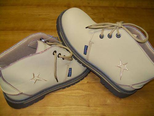 BRAND NEW SOVIET BOOTS - SIZE SA/UK 10 DON'T MISS OUT!!!!