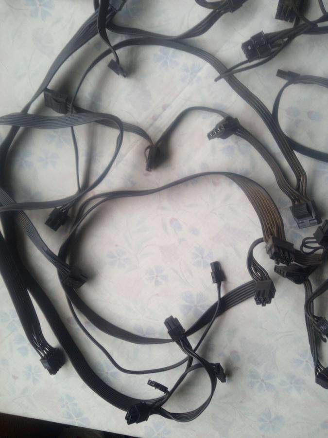 8x Corsair PCIe 5.0 Type 4 PSU Power Supply Cables