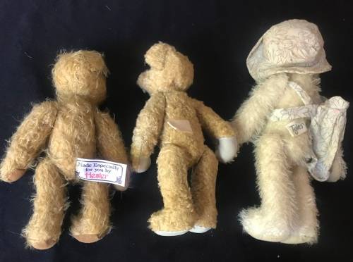 3 X Vintage Teddy Bears with moveble limbs