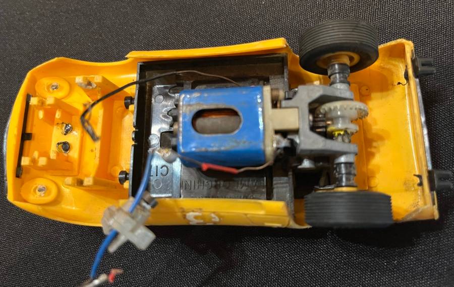 SCALEXRTIC SLOT CARS X 3