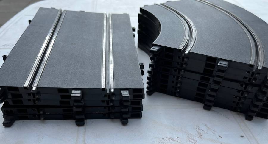 POLISTIL Slot car tracks