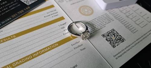 Shiny 1CT Moissanite Square Rings For Women S925 Sterling Silver Wedding Jewelry Size 5.5#