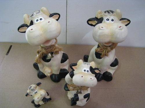 4 STUNNING COWS