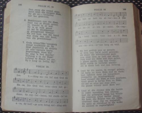 Bible - Die Berymde Psalms /Evangeliese Gesange - 1957 unusual