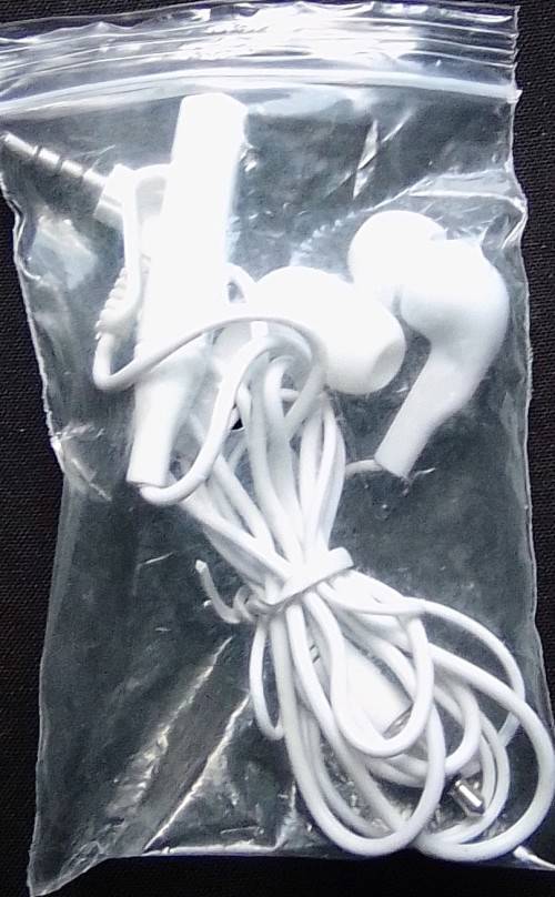 Earphones - Black - [Min Order 100 Units]