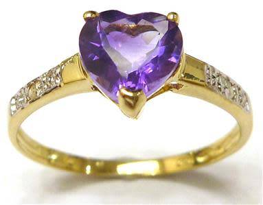 STUNNING 9CT SOLID YELLOW GOLD AMETHYST AND DIAMOND RING (INVEST NOW IN GOLD)