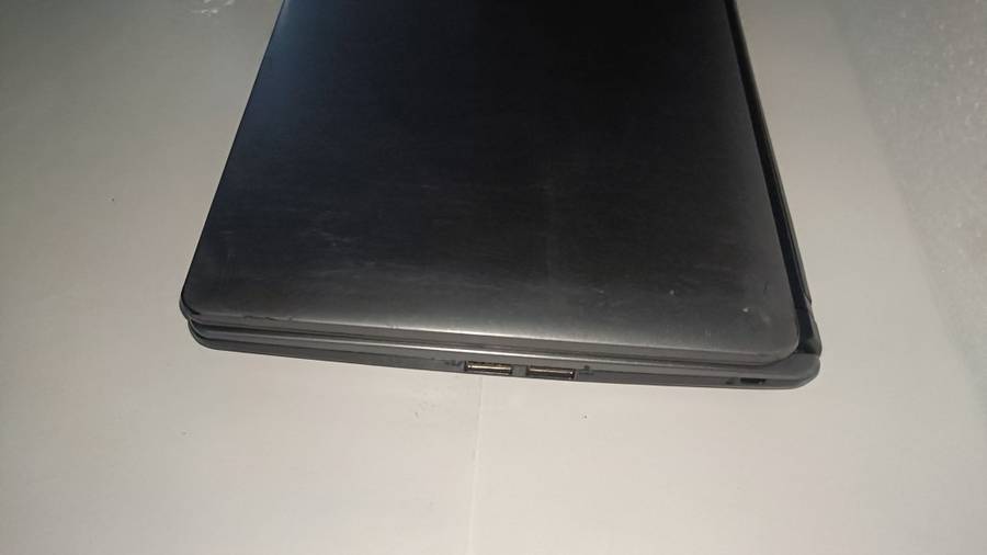Packard Bell EasyNote Touch screen Laptop