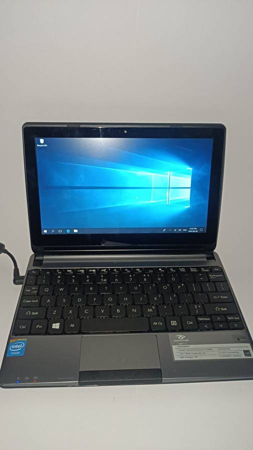 Packard Bell EasyNote Touch screen Laptop