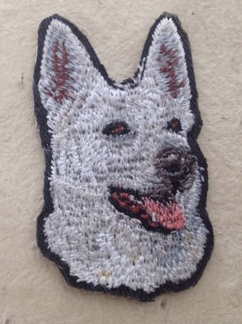 Embroidered magnet  Dog White Swiss Shepherd