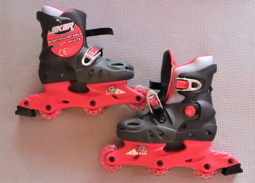 In-Line Skate Set - Adjustable SK8R - Includes accessories - UK 11-1 - Imported from UK