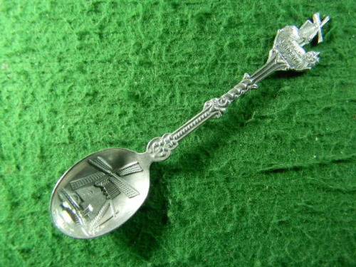 Molen Garden spoon 90 silver plated  in good condition  As per pictures