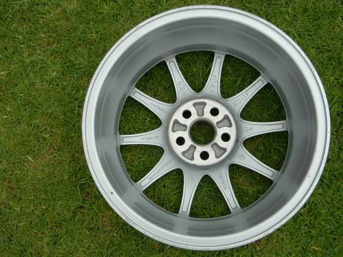 toyota corola mag weel rim colection or own couriour 5 hole  440 x190 mm