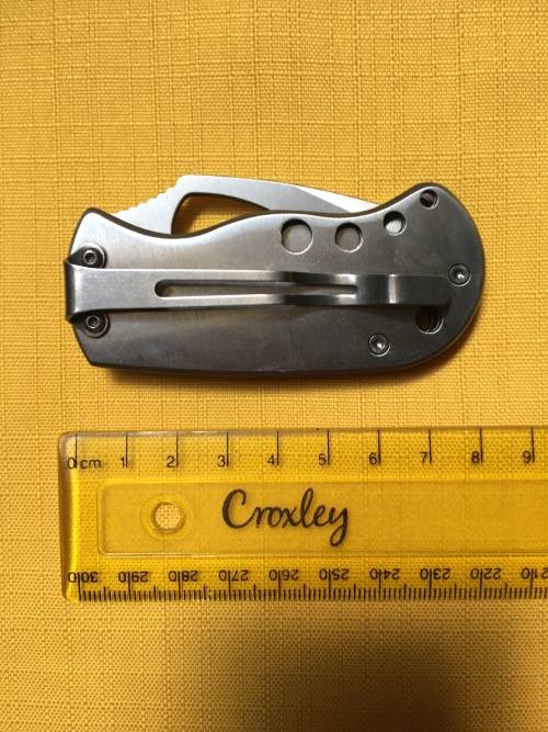 KNIFE