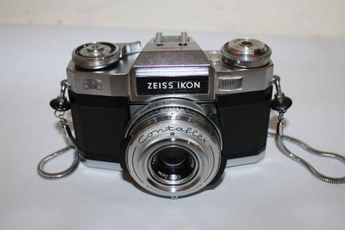 Zeiss Ikon Contaflex-Super-B-Synchro-Compur- SLR 35mm Cal Zeiss-Tessar 2.8/50mm.