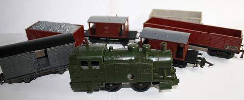 HO-Playcraft-Clockwork-1950's-For British Market