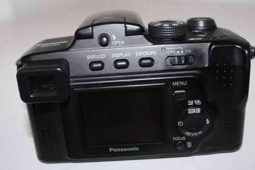 **Lumix Panasonic DMC FZ5** Digital Camera12x Optical Zoom-Leica Lens