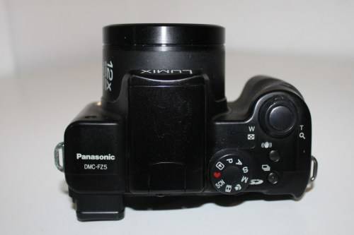 **Lumix Panasonic DMC FZ5** Digital Camera12x Optical Zoom-Leica Lens