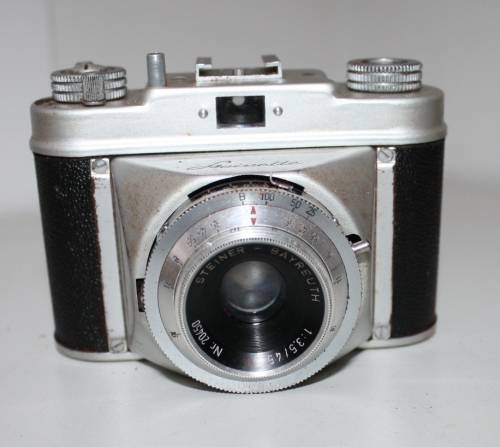 **Steinette 35mm Camera**Made in Germany..Including Case..Shutter Fires.