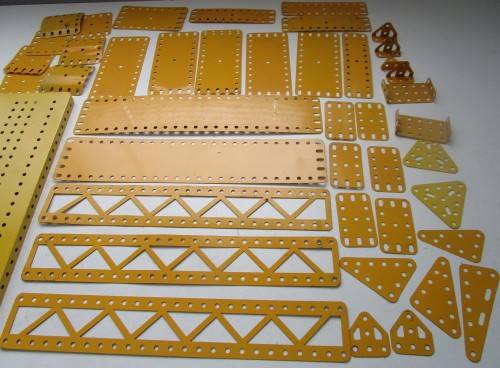 **Meccano Parts**Blue/Yellow...Parts,Gears,Girders etc etc..As per Photos