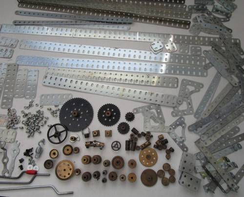 **Meccano Parts**Blue/Yellow...Parts,Gears,Girders etc etc..As per Photos