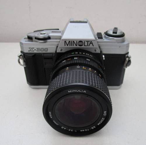 **Minolta X-300** Minolta MD Zoom 28-70mm 1:3.5-4.8 Lens(Clean)