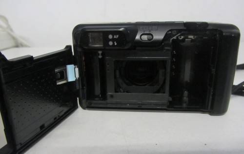 **Pentax Espio 115M**...Shutter Fires-Zoom Works-Flash Fires-Not Film Tested-Needs New Battery