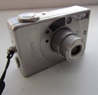 **Canon Ixus ii**Canons Famous Small Compact APS Film Camera-Working-Not Film Tested