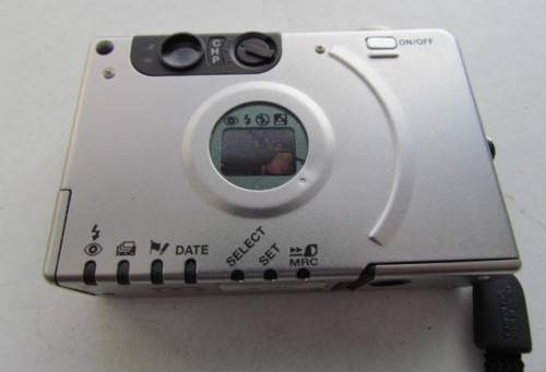 **Canon Ixus ii**Canons Famous Small Compact APS Film Camera-Working-Not Film Tested