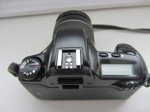 Canon EOS 3000 S.L.R. Canon EF 28-80m 3.5-5.5ii Lens No Fungus or Haze.-Very Good Condition.