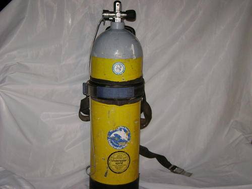 Diving cylinder