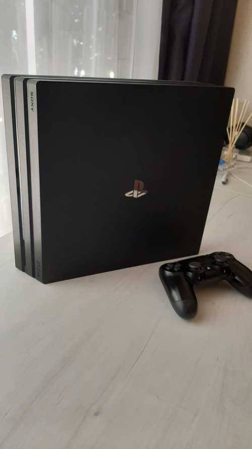 PS4 Pro 1TB (System Software 9.00)