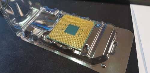 AMD Ryzen 5 1600 with new Wraith Stealth CPU Cooler