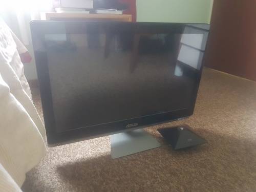 ASUS 27" AIO Desktop i5-4440S 2.8Ghz 16GB Memory 1TB HDD
