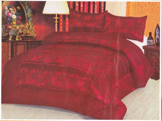 3 PCE SATIN QUILTED/COMFORTER SET - DOUBLE BED