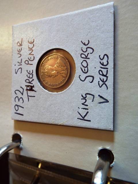 WOW FILE FULL OF SILVER COINS @R1 START