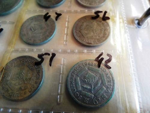 WOW FILE FULL OF SILVER COINS @R1 START