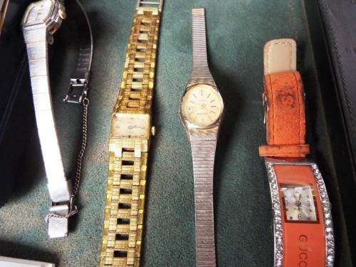 9 x old ladies watches,, lot from eastate