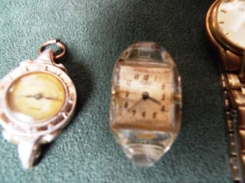 9 x old ladies watches,, lot from eastate