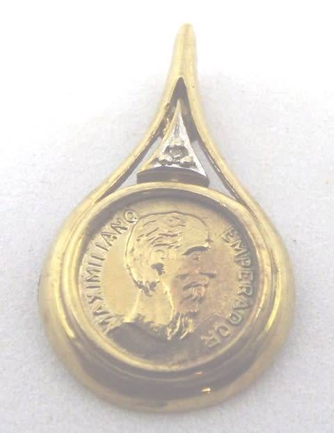 NICE  9ct gold  pendant with gold coin of 1865 and diamond