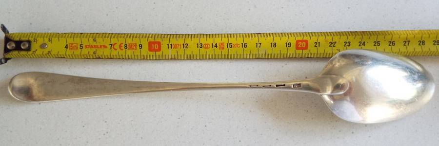 Antique silver moerse spoon  with hallmarks of W.T  89 grams of silver