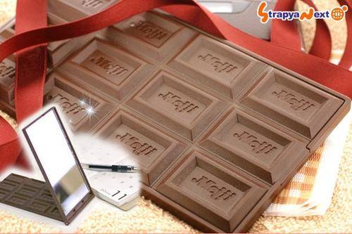 Surprise gift exactly as her best gift- CHOCOLATE MIRROR