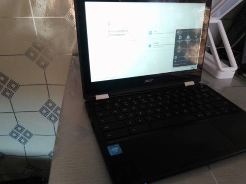 Acer Chromebook R11 C738T-C9SH 11.6` Celeron Notebook - Intel Celeron N3060, 32GB HDD, 4GB RAM