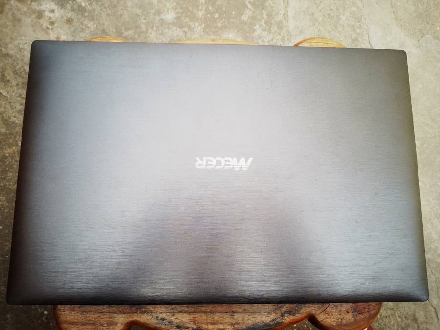 MECER W550 -- Core i3 4000M, 4 Gig Ram, 320 Gig HDD, Intel HD 4600 GFX, GOOD BATTERY&GOOD CONDITION