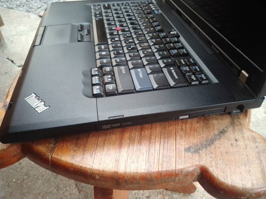 Lenovo ThinkPad T500 Laptop
