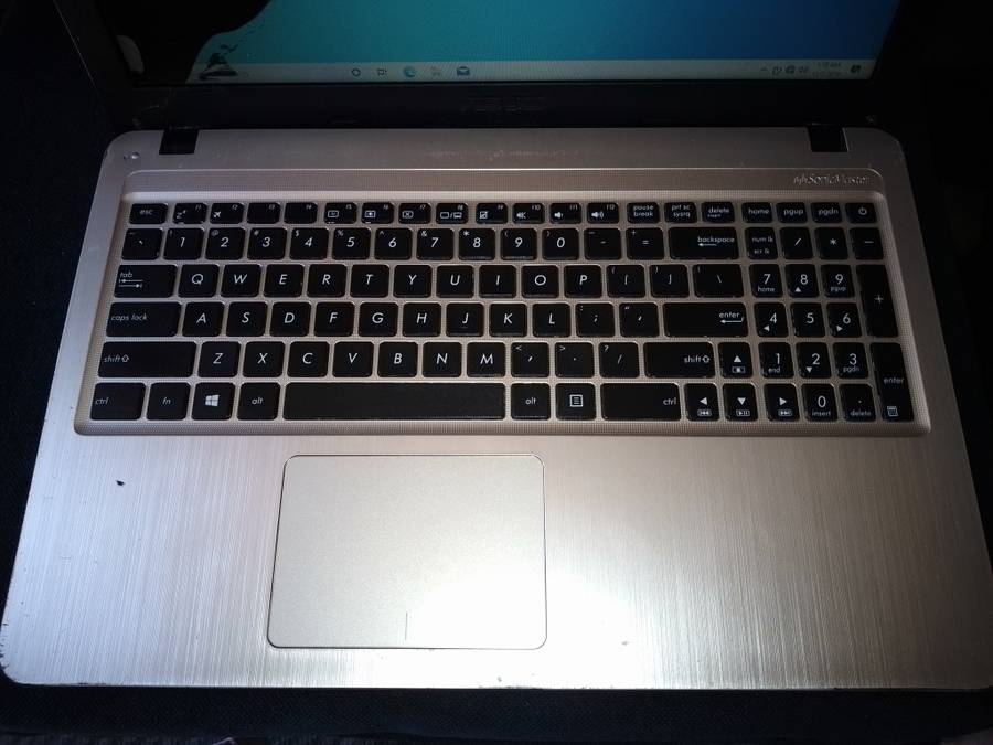 Asus SonicMaster X540