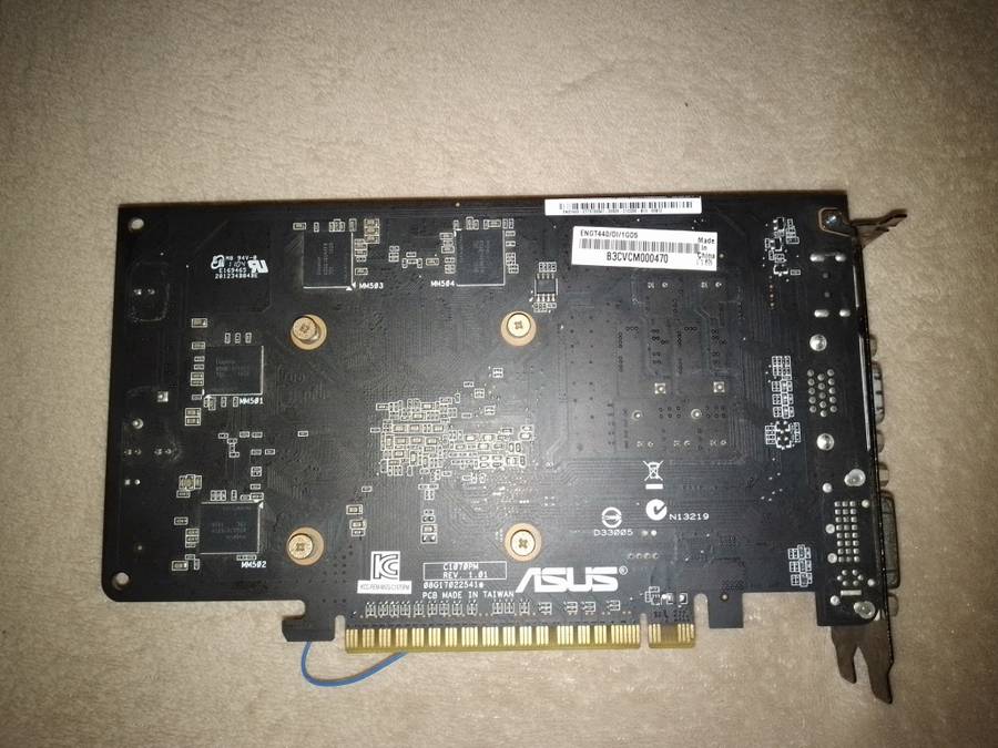 ASUS GT440 1GIG DDR3 GRAPHICS CARD (Read Add Please)
