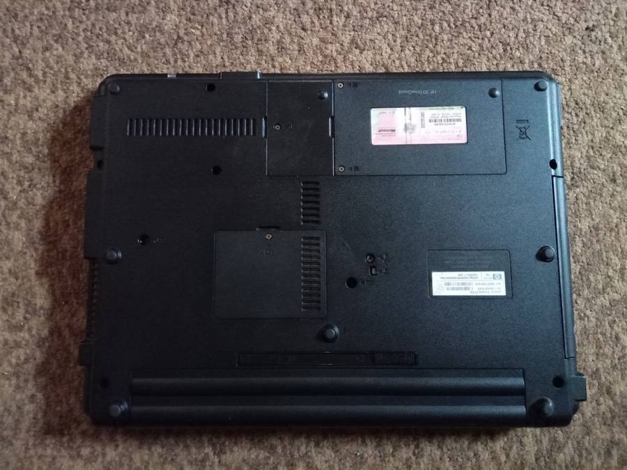 HP Compaq 6730S Laptop