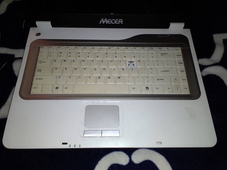 Mercer Voyager Laptop (Read)