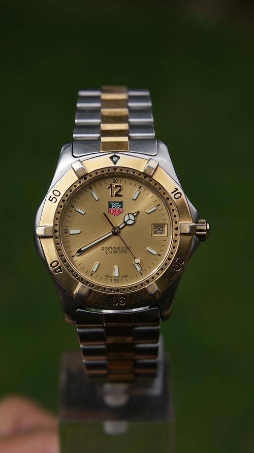 Tag Heuer Professional mens 200m