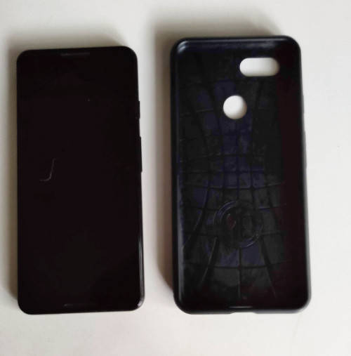 Google Pixel 3 64GB + Spigen Cover